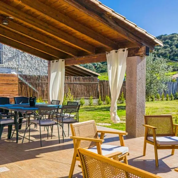 Villa del Moro, FREE WIFI, 300mt from Sinzias' Beach、コスタ・レイのホテル