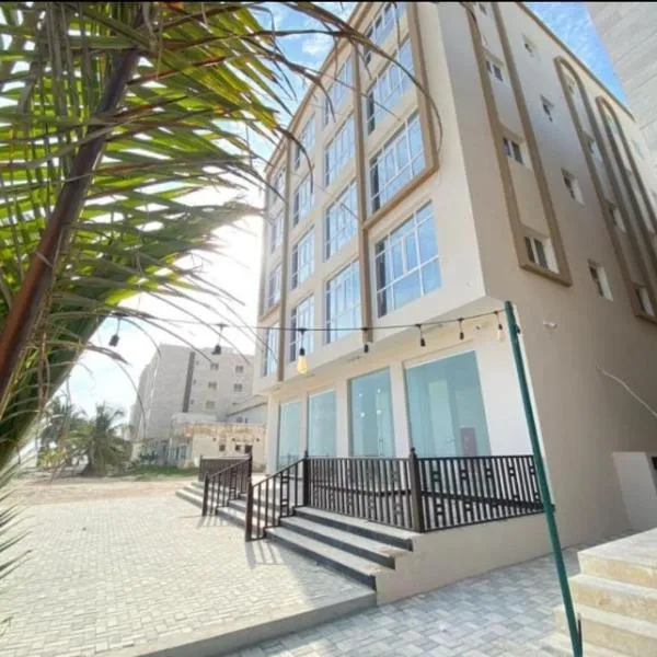 DHAREEZ BEACH HOTEL, hotel v destinaci Daḩārīz