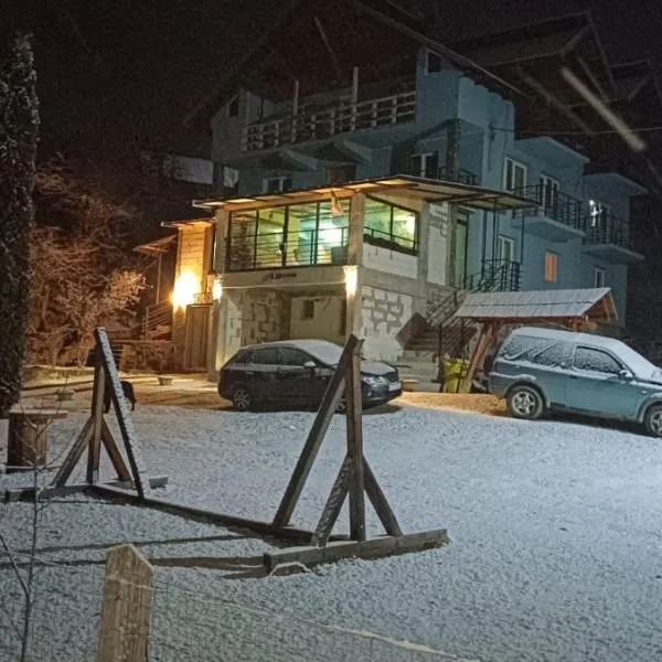 Casă de vacanţă ,,La Vălucu", hotel din Cicanesti