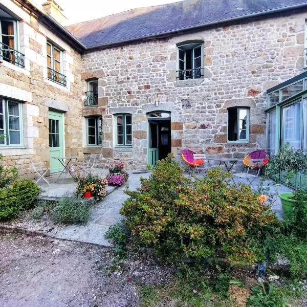 Le cheval blanc, hotel in Sainte-Marguerite-de-Carrouges