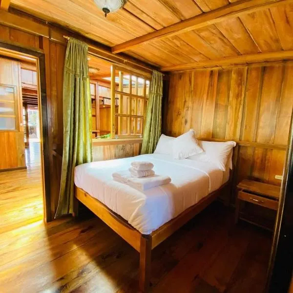 Guayabo Hostal Mindo, hotel v destinaci Mindo