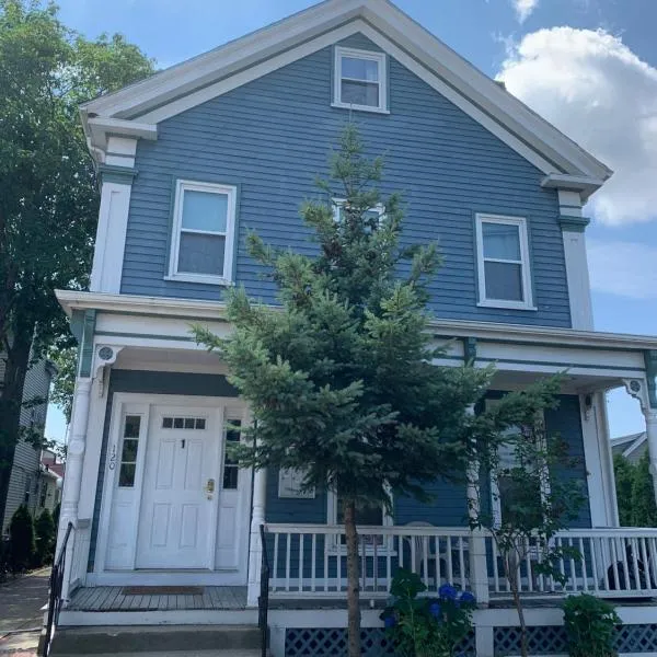 Beautiful 2-Bedroom, 2-Bath Townhouse, hotelli Bostonissa