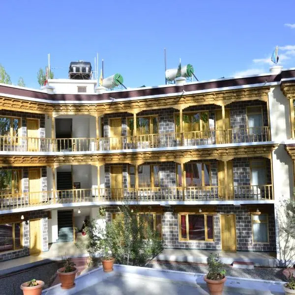 Hotel Lhalingkha, hotel in Leh