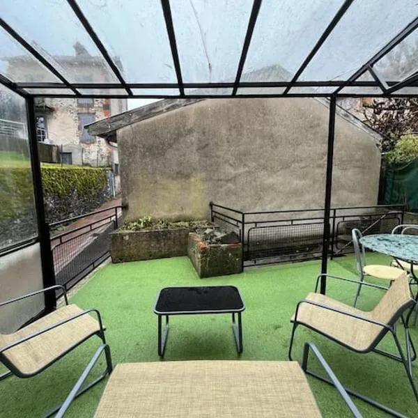 Appartement Terrasse Garage chez Léo et Eliott, hotel in Aurillac