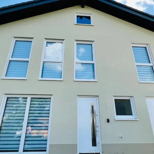 Neue Wohnung für 4 Küche Terrasse, hotel v destinaci Wittlich
