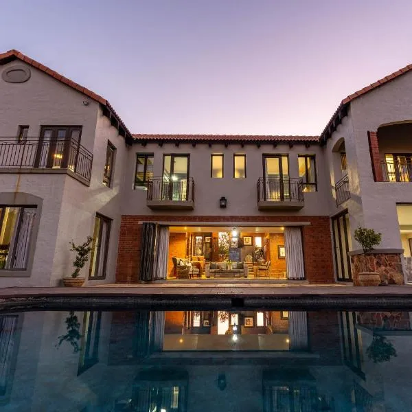 Mount High Luxury Country Estate, hotel di Lydenburg