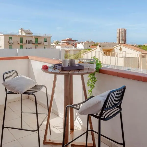Suite Attico in Centro - Parcheggio Gratuito, hotel v destinaci Livorno