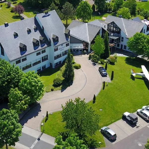 BurgStadt-Hotel, hotel en Leideneck