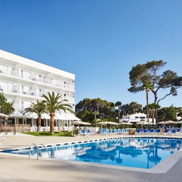 Globales Cala Blanca, hotel v destinaci Cala Blanca
