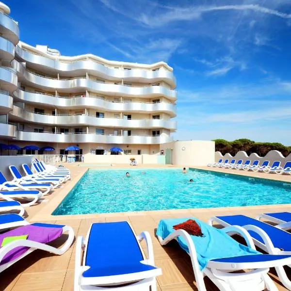 Résidence Odalys Le Lotus Blanc, hotel v destinaci Le Barcarès