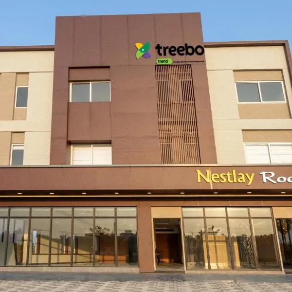Treebo Nestlay Rooms Gummidipoondi, hotel in Chennai