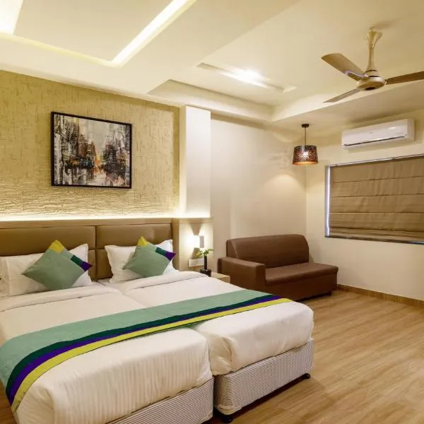 Treebo Trend Nestlay Rooms Gummidipoondi, hotel in Mīnjūr