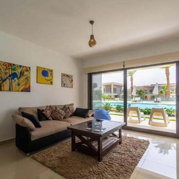 El Gouna Luxury flat on the pool, hotel in El Gouna
