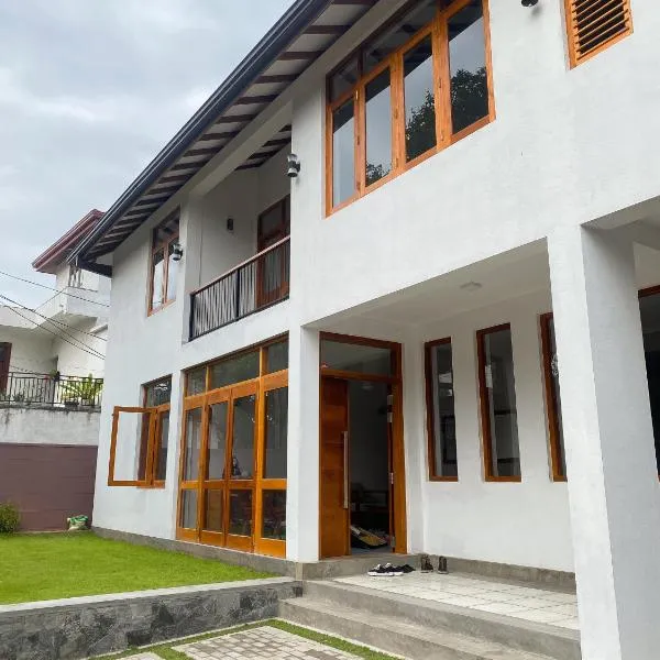 THE DOCTORS VILLA, hotel a Ragama