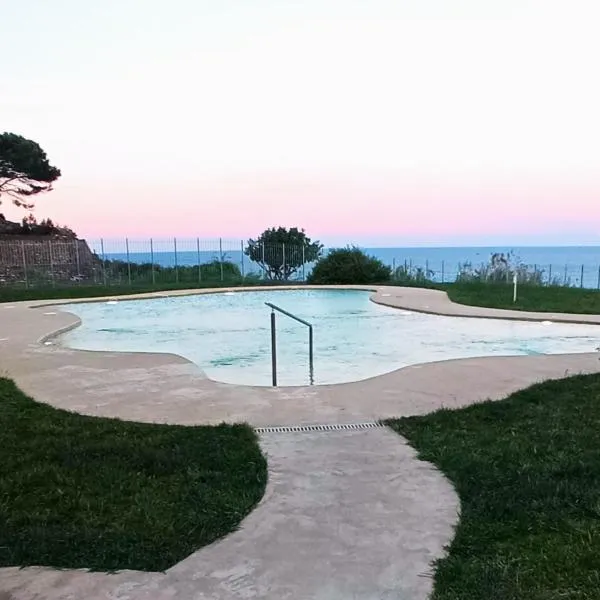 Stella del mare - casa incantevole con piscina e parcheggio privato, ξενοδοχείο σε Cervo