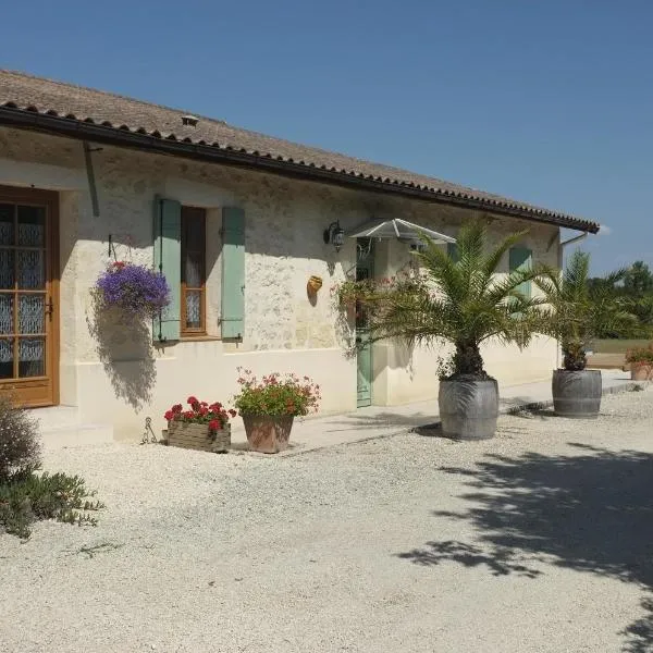 Chateau Haut Baron, hotel in Saint-Estèphe