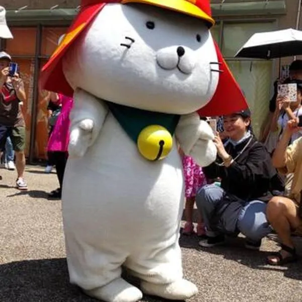 Villa Hikone Castle ヴィラ彦根キャッスル 彦根城9分 10人泊 キャッスルロード4分 ひこにゃん4分 駐車3台 ビワイチ, hotel v destinaci Hikone