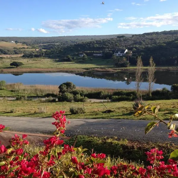 Waterryk Eco Guest Farm, hotel in Stilbaai