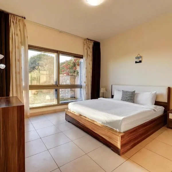 Family Sweet - Apartment in Tala Bay Aqaba, hotel v destinaci Al Burj