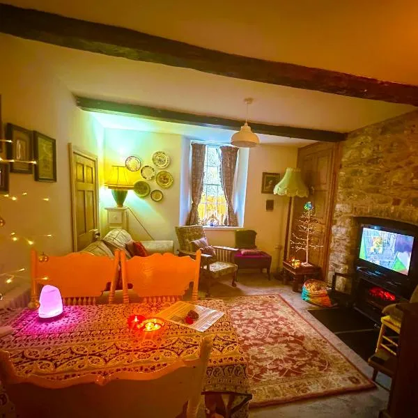 Castle Buildings Cottage2, hotel in Llanrhaeadr-ym-Mochnant