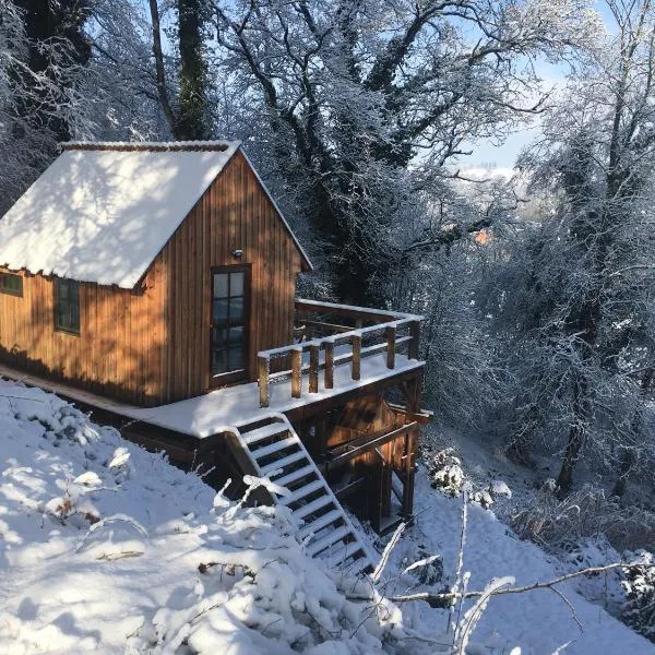 Cabane du Voyageur, hotel v destinaci Yvoir