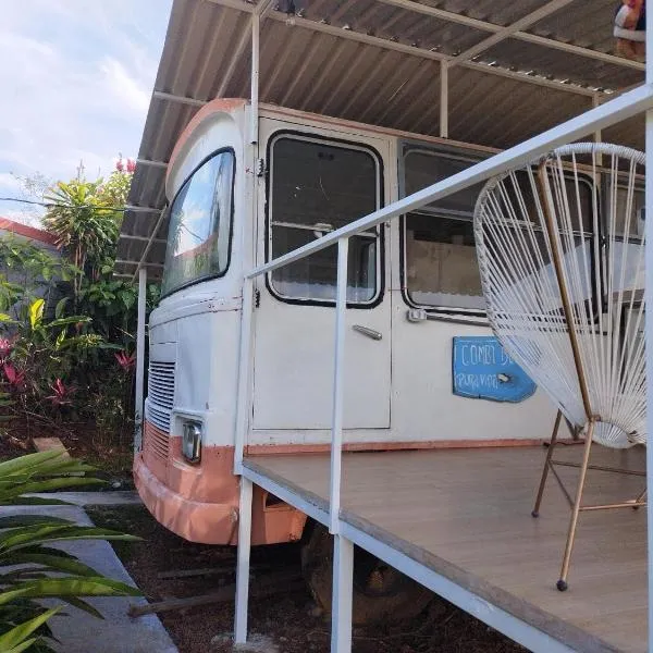 Combi Bus Dreamcatcher, hotel v destinaci Sarchí