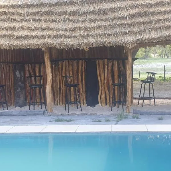 Paradise Camp Delux Rooms, hotel v mestu Grootfontein