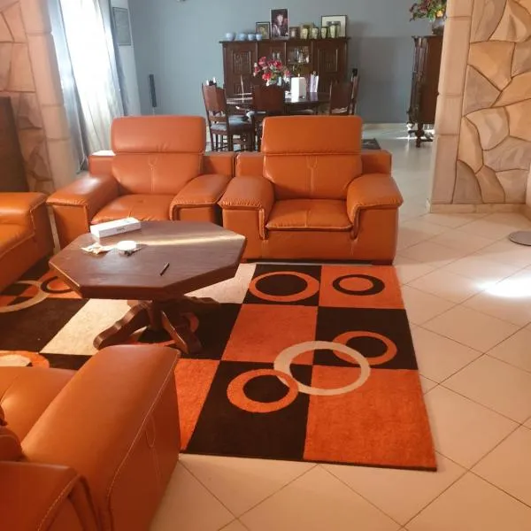 Chez Ousmane Fall ASECNA, hotel a Saint-Louis
