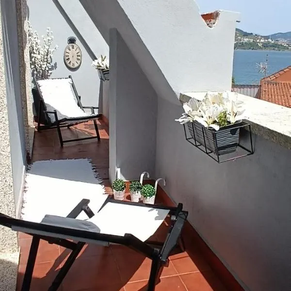 Rincón del Mar Vacacional, Céntrico,Terrazas y Vistas a la Ría de Vigo, hotel in Moaña
