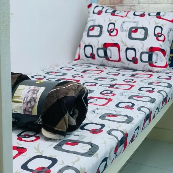 Heavens Stay, hotel i Dubai