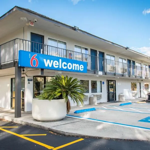 Motel 6-Kissimmee, FL - Orlando, hotel u Orlandu