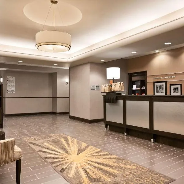 Hampton Inn & Suites - Mansfield, hotel en Mansfield