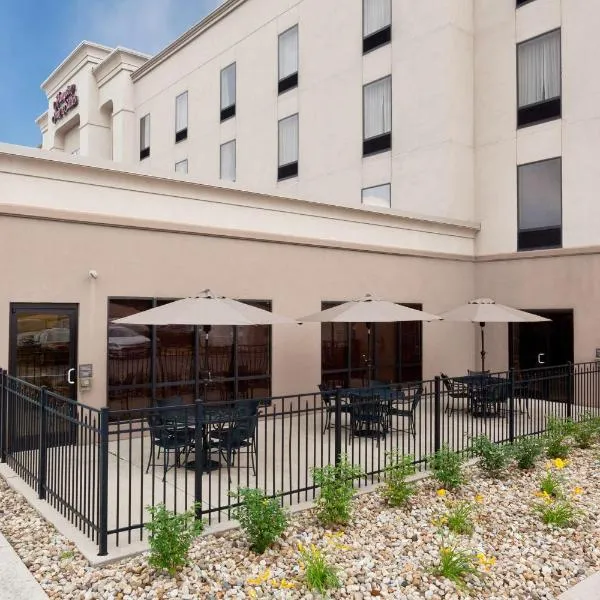 Hampton Inn & Suites Grove City, hotel en Mercer