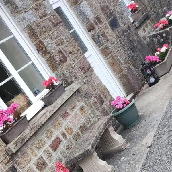3 Yoga Gîte in Soucé - 1 Bedroom Sleeps 4, hotel v destinácii Soucé