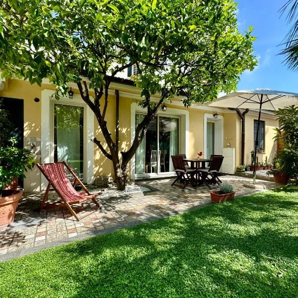 Villa Angelina Holiday Homes - Casa U.G., hotel v destinácii Vallecrosia
