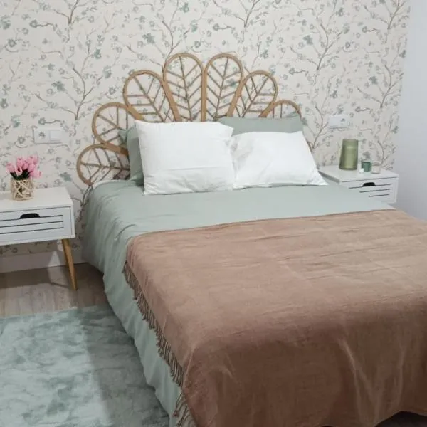 APARTAMENTO MENCER, hotell i Buño