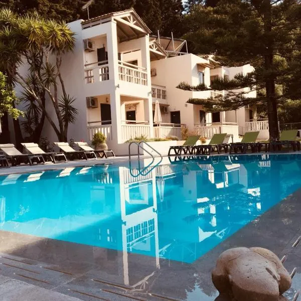 Trianon Studios, khách sạn ở Tsilivi