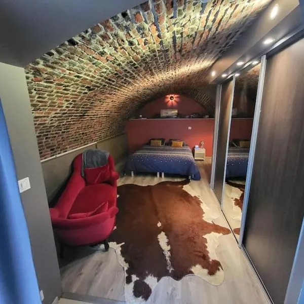 Appartement de charme et jardin – hotel w mieście Bihorel