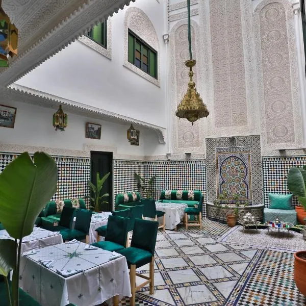 Riad dar Yamna, hotel in Sidi Harazem