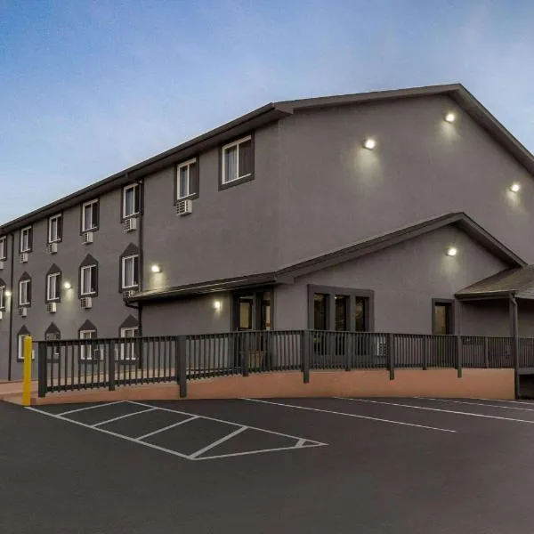Super 8 by Wyndham Columbus Edinburgh, hotel di Columbus