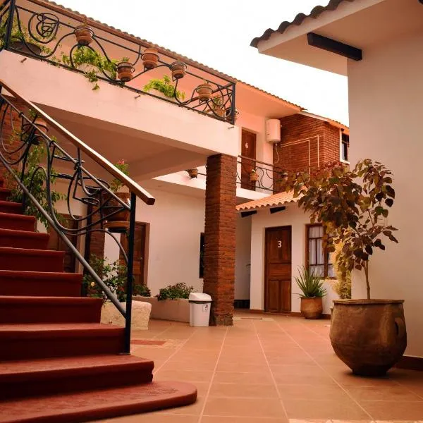 Casa San Martin Suites, hotel v destinaci Colcapirhua