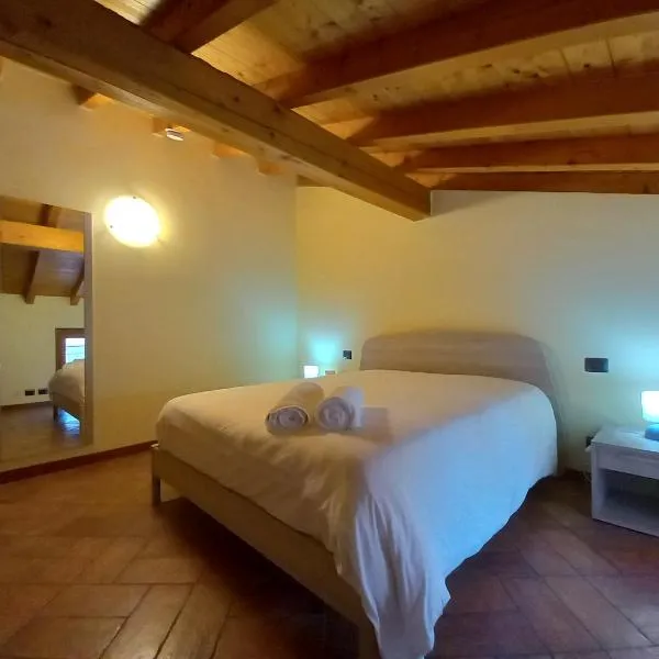 CASA VACANZE TANIA, khách sạn ở Somendenna