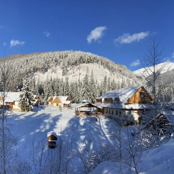 Chaty a horský hotel Kožiar, hotel ve Žiar