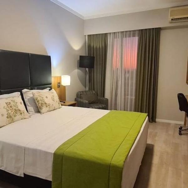 Flat Av. Sabia 825, Metro Moema -Av. Ibirapuera