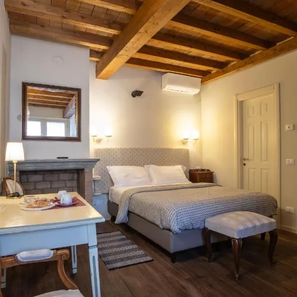 Il Cortiletto, hotel v destinaci Piacenza