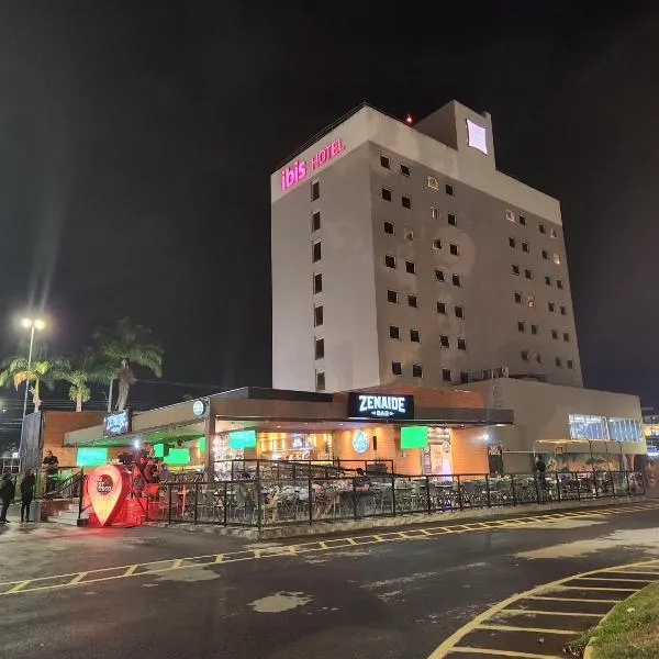 ibis Montes Claros Shopping, hotel in Montes Claros