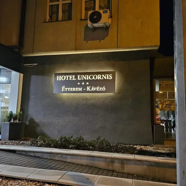 Hotel Unicornis, hotel in Eger