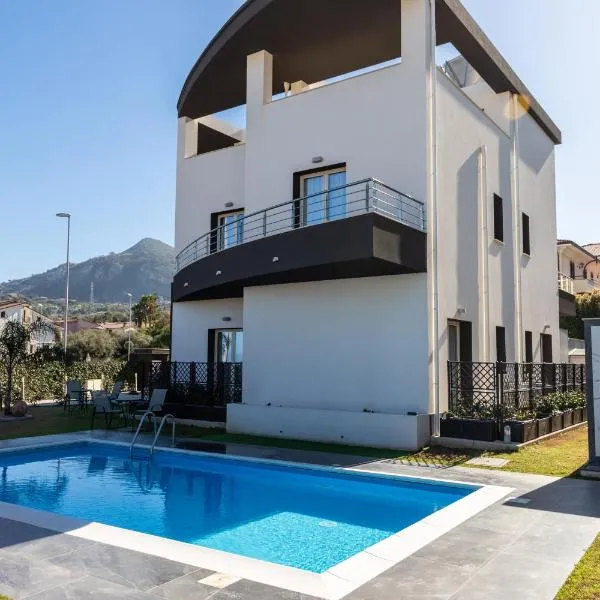 Residence Villa Nebros, hotel SantʼAgata di Militellóban