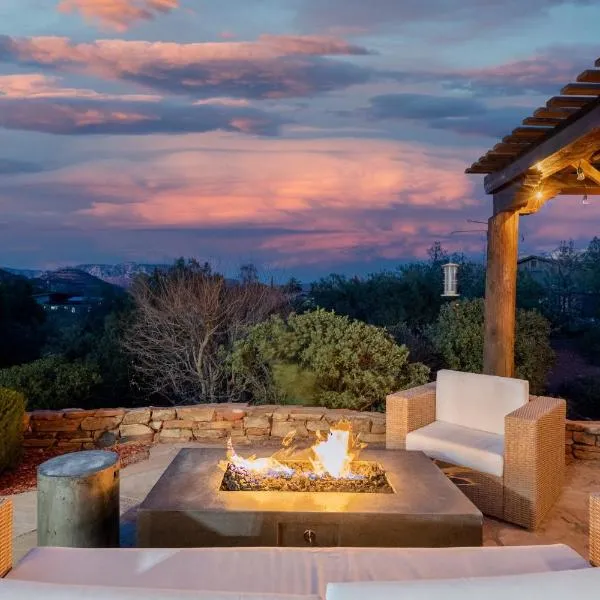 Modern Secluded with Amazing Views Hot Tub Casita, מלון בסדונה