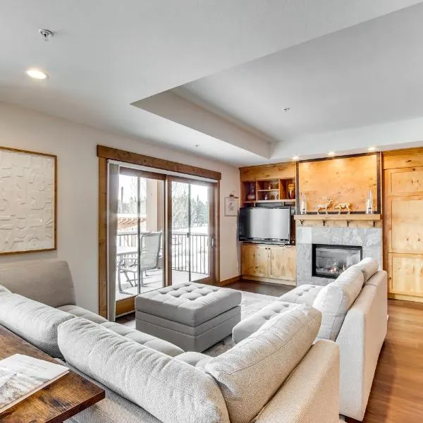 Suncadia Resort Condo with Seasonal Pool Access!, hotel em Cle Elum